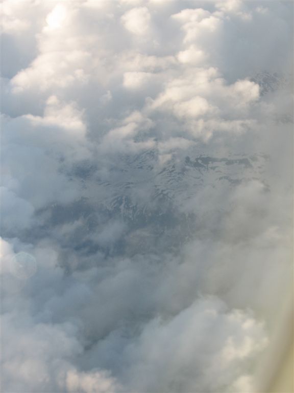 Alpid.
Viimased pilveservad alpide taha kinni jmas. Hvasti, phja-euroopa! :)
