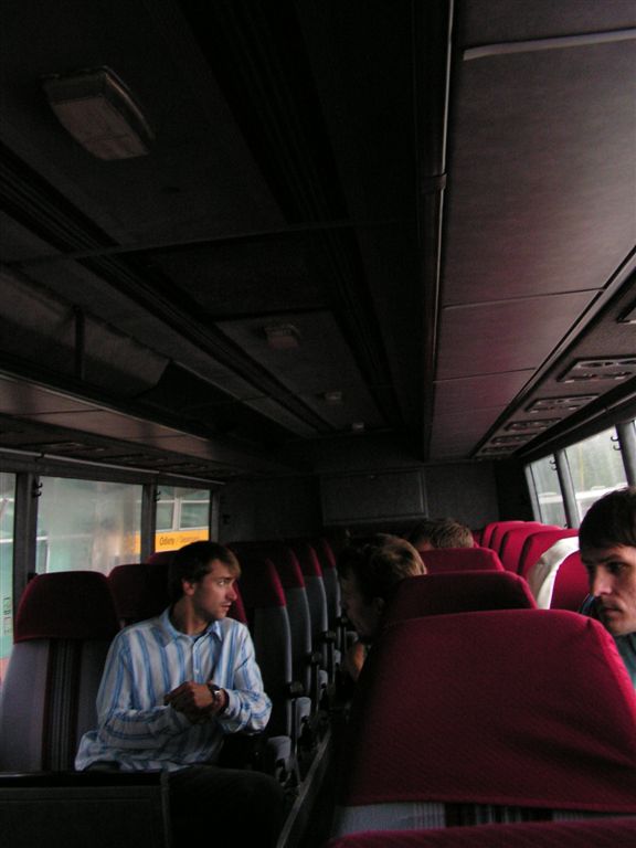Kuhu nad meid viivad?
"Liinibussi" reis Kosice'st Popradisse. Paar inimest oli enne kinud, a ldteada oli ainult, et "kolgas mgedes" ;)
Keywords: Slovakkia