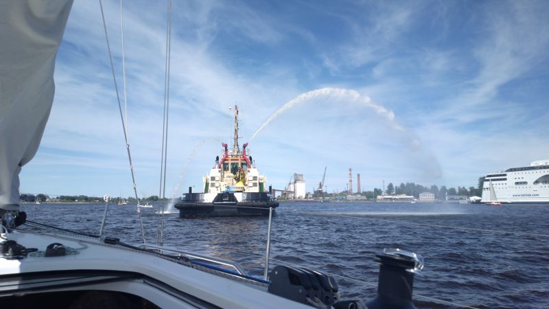 Eskaadrivedur võtab tuure üles
Veel natuke ja kõik Daugava kalad tõmmatakse pumbaga ües :P
Avainsanat: muhuväin2017 eskaadrisõit